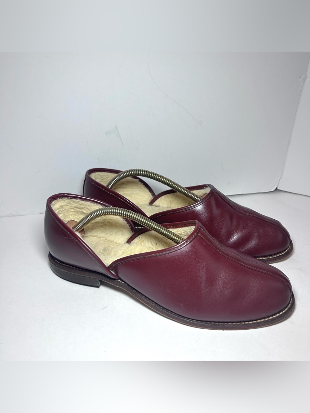 O’Sullivans Leather Loafer House Slippers Men’s 7 Burgundy Vintage Sheepskin